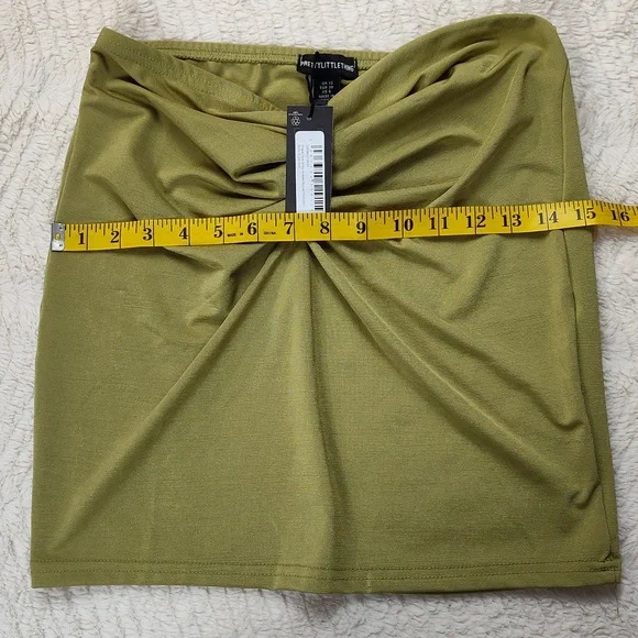 Shape Olive Slinky Acetate Ruched Front Mini Skirt Pretty Little Thing Size 6 - Picture 2 of 8